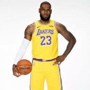 NBA赛程过半！那些赛季初预测的10大球星，对得起这份榜单吗？