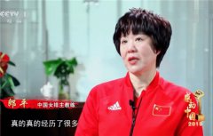 球迷为朱婷打抱不平！中国女排队长形象被抹去，球迷要求商家道歉