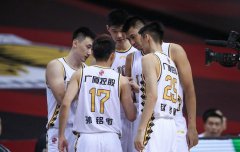 胡金秋22分13篮板，孙铭徽16分5助攻7抢断，浙江广厦91-76四川